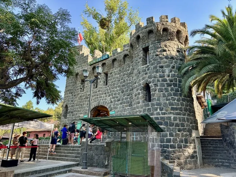 Entrada_Parquemet_San_Cristobal