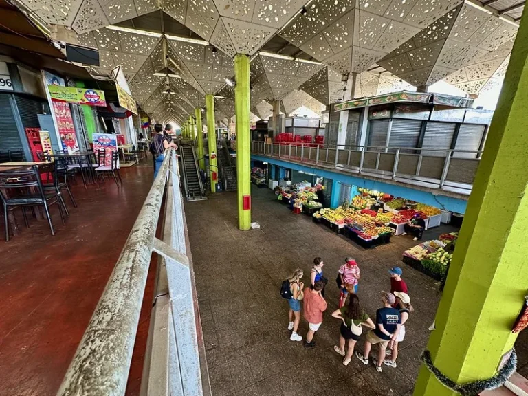 T4T_Stgo_Tirso_De_Molina_Market_And_Restaurants-1