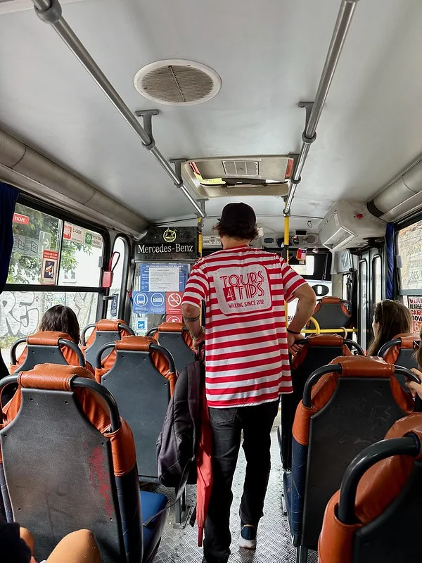 T4T_Valparaiso_City_Tour_Bus