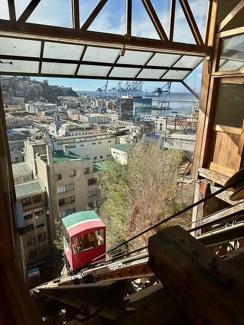 T4T_Valparaiso_Elevator