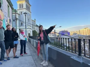 Tours_4_Tips_Valparaiso_Hills
